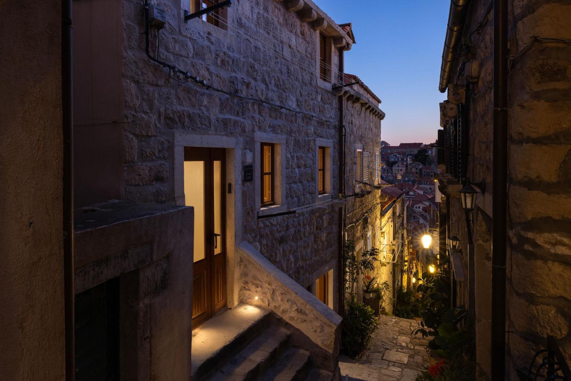 Old Town Olive Luxury Room For 3 Дубровник Екстериор снимка